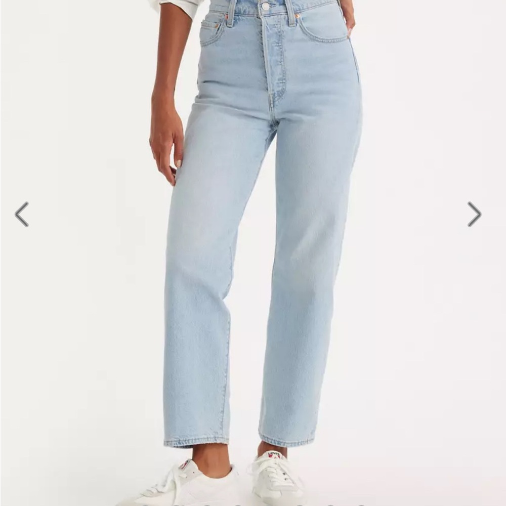 Levi’s Ribcage Straight Ankle